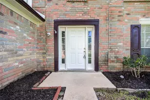 3515 Green Fields Dr, Sugar Land, TX 77479 - Photo 3