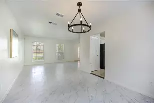 3515 Green Fields Dr, Sugar Land, TX 77479 - Photo 9