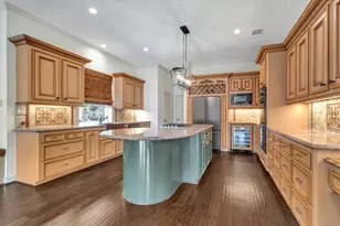 3706 Almond Creek Dr, Houston, TX 77059 - Photo 21