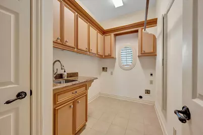 3706 Almond Creek Drive, Houston, TX 77059 - Photo 27