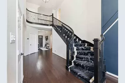 2827 Monarch Crossing, Missouri City, TX 77459 - Photo 9