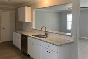 10978 Youpon St, Cleveland, TX 77328 - Photo 7