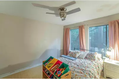 271 Litchfield Lane, Houston, TX 77024 - Photo 11