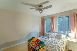 271 Litchfield Ln, Houston, TX 77024 - Photo 11