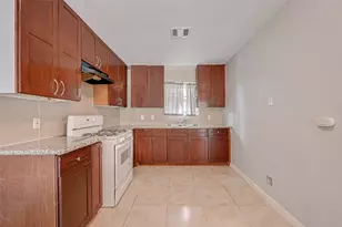 306 Hawthorne St, Houston, TX 77006 - Photo 5