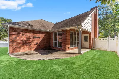 399 Rolling Hills Drive, Conroe, TX 77304 - Photo 15