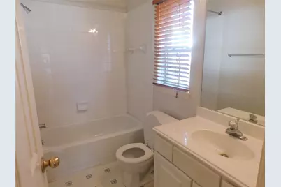 2710 Grants Lake Blvd #G3, Sugar Land, TX 77479 - Photo 29