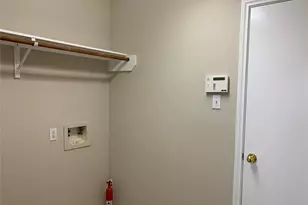 3611 Stratford Town Ln, Sugar Land, TX 77498 - Photo 19