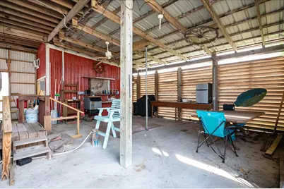 1123 Rosenbloom, Crystal Beach, TX 77650 - Photo 21