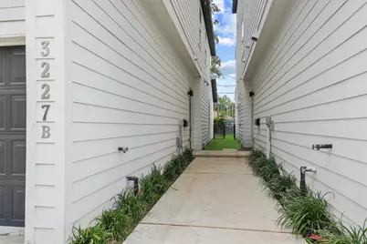 3227 Real Street #B, Houston, TX 77087 - Photo 3