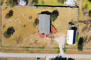 4007 Nancy Ln, Rosharon, TX 77583 - Photo 5