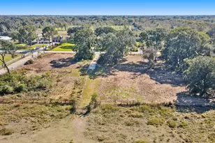 676 Evergreen St, Fresno, TX 77545 - Photo 3