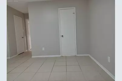 1102 W Tri Oaks Lane #103, Houston, TX 77043 - Photo 17