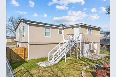 711 10th Street, Dickinson, TX 77539 - Photo 31