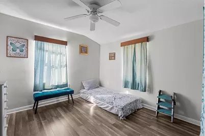 711 10th Street, Dickinson, TX 77539 - Photo 13