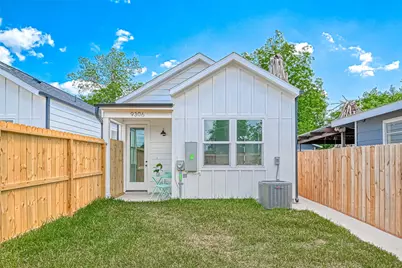 9312 Arledge Street #B, Houston, TX 77075 - Photo 21