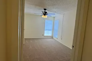 9213 Imogene Dr, Houston, TX 77036 - Photo 19