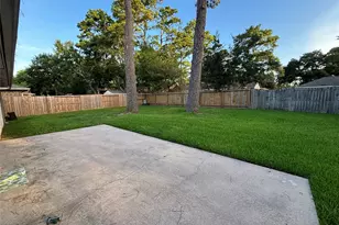 12614 Campos Dr, Houston, TX 77065 - Photo 17