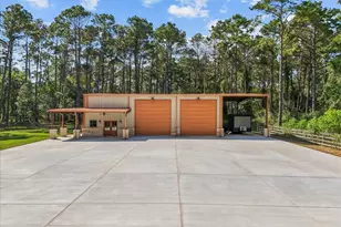 7306 Live Oak Cir, Alvin, TX 77511 - Photo 11