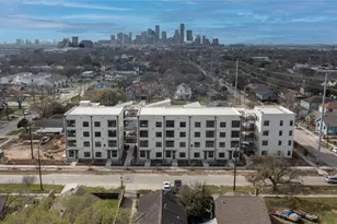 115 Lenox St, Houston, TX 77011 - Photo 1