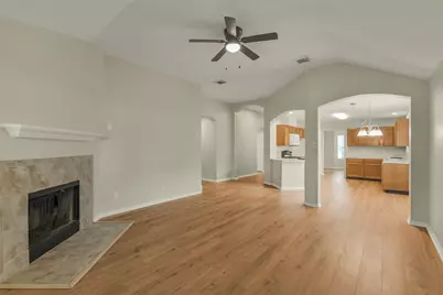 10534 Twin Circle Dr, Montgomery, TX 77356 - Photo 19