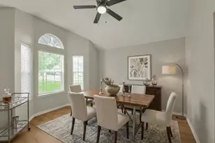 10534 Twin Circle Dr, Montgomery, TX 77356 - Photo 5