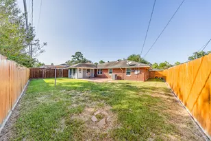 5117 Nina Lee Ln, Houston, TX 77092 - Photo 25