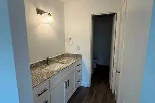 4444 Victory Dr, Houston, TX 77088 - Photo 9