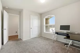 3914 Egyptian Goose Ct, Baytown, TX 77521 - Photo 5