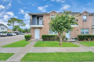 11899 Algonquin Dr, Houston, TX 77089 - Photo 3