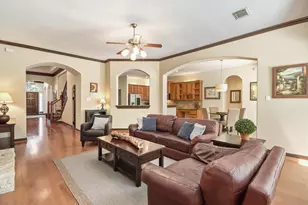 94 N Millsap Cir, The Woodlands, TX 77382 - Photo 11