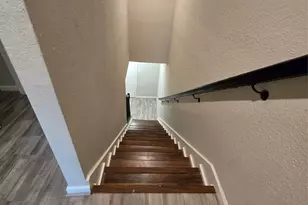 8355 Nairn St, Houston, TX 77074 - Photo 7