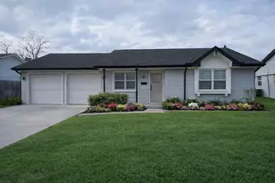 3822 Ebbtide Dr, Houston, TX 77045 - Photo 1