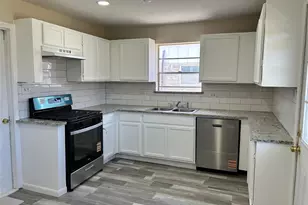 3822 Ebbtide Dr, Houston, TX 77045 - Photo 3