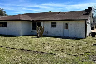 3822 Ebbtide Dr, Houston, TX 77045 - Photo 13