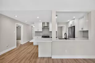 5743 Ludington Dr, Houston, TX 77035 - Photo 11