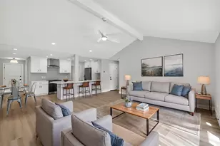 5743 Ludington Dr, Houston, TX 77035 - Photo 9