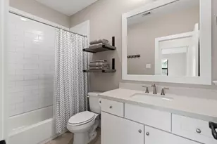 9858 Briarwild Ln, Houston, TX 77080 - Photo 37