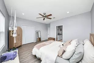 8626 Williamsdell St, Houston, TX 77088 - Photo 15
