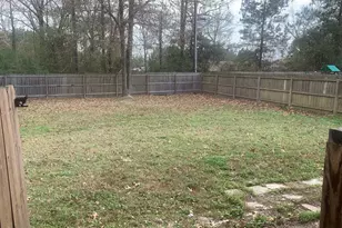 114 Kansas St, Huntington, TX 75949 - Photo 17