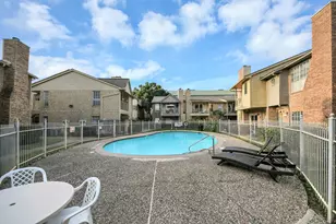 11201 Lynbrook Dr, Houston, TX 77042 - Photo 39