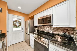 11201 Lynbrook Dr, Houston, TX 77042 - Photo 29
