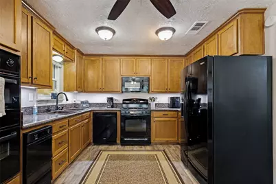 25688 Black Street, Splendora, TX 77372 - Photo 9