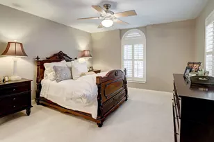9458 Briar Forest Dr, Houston, TX 77063 - Photo 21