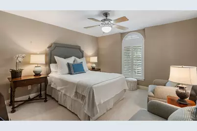 9458 Briar Forest Drive, Houston, TX 77063 - Photo 31