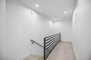 8218 Lawler St, Houston, TX 77051 - Photo 15