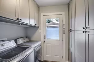 9326 Meadowcroft Dr, Houston, TX 77063 - Photo 19