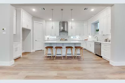 1422 W 34th 1/2 Street, Houston, TX 77018 - Photo 11