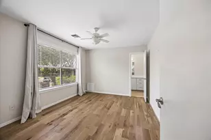 9407 Cranleigh Ct, Houston, TX 77096 - Photo 33