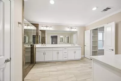 9407 Cranleigh Court, Houston, TX 77096 - Photo 25